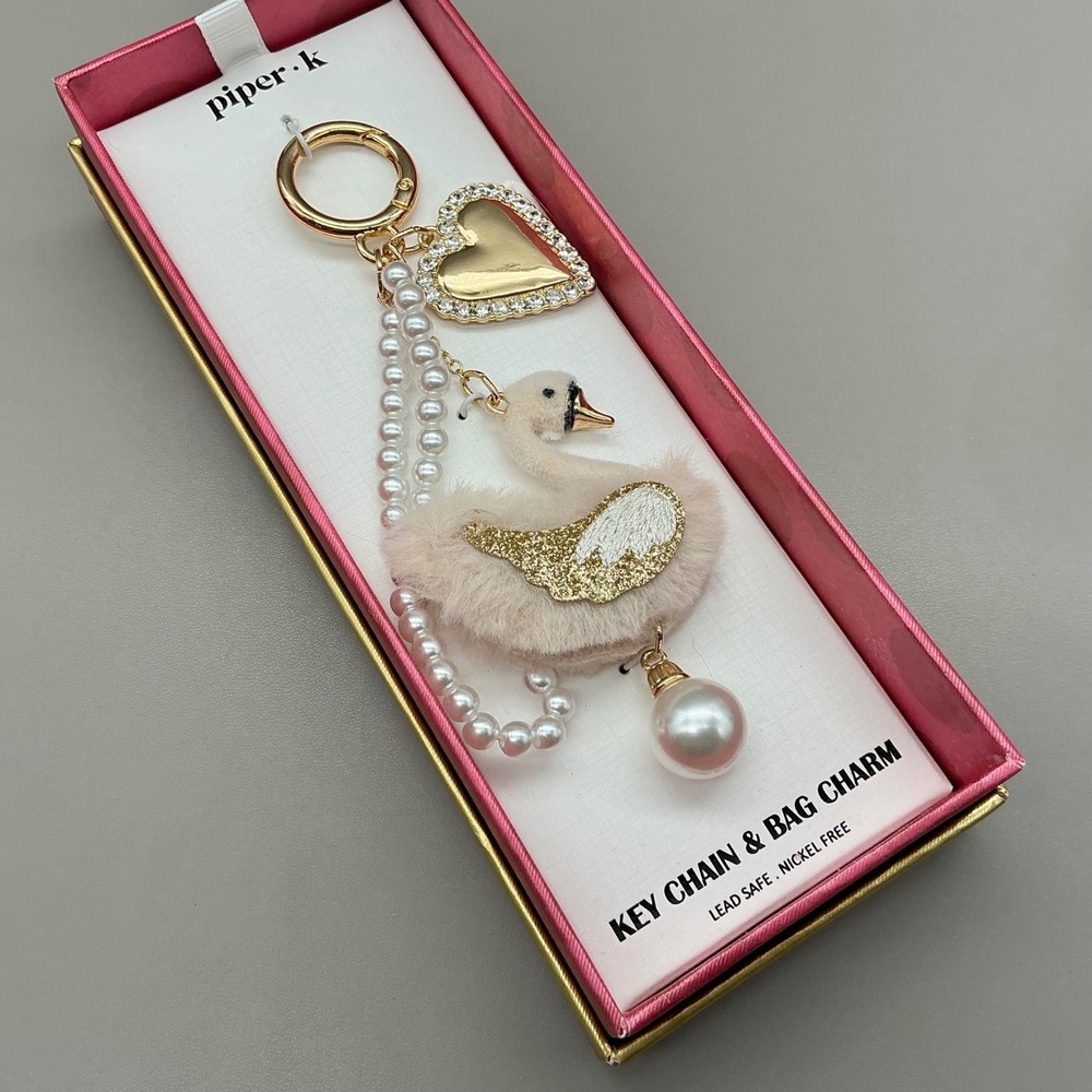 Piper K Key Chain & Bag Charm Women Pink Faux Fur Swan Faux Pearl Gold Heart